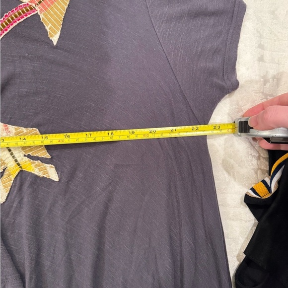 Judith March Gray oversized Arrow appliqué boho top - Picture 5 of 6